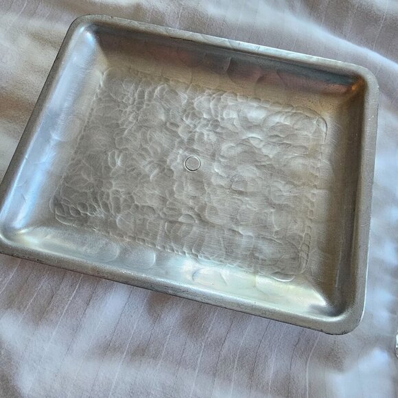 Vintage Glass Serving Dish With Lid - Picture 4 of 10
